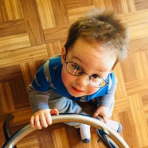 Meet your Posher, Elizabeth